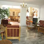 Athina 3*