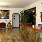 Athina Hotel Kréstena
