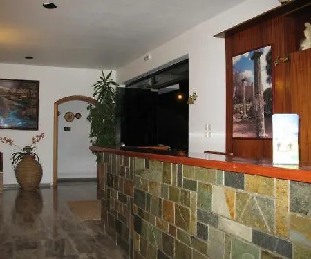 Hotell Athina Kréstena