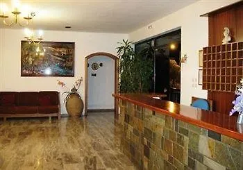 Athina Hotel Kréstena