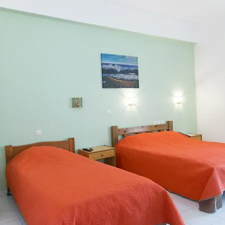 Athina 3* Krésztena