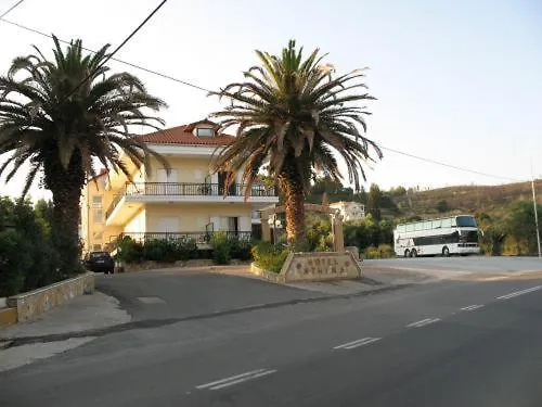 Отель Athina